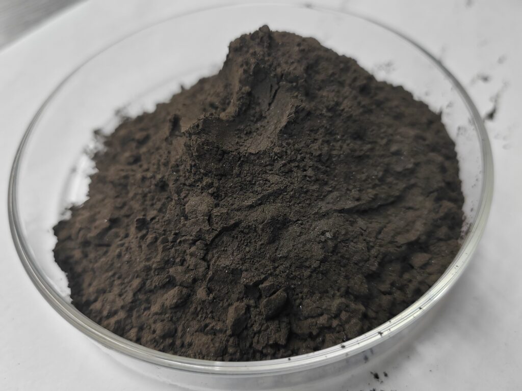 100mesh 25% Cr2O3 chromite powder for glass bottles green beer bottles -1-Chromite Sand-Haixu Abrasives chromite powder